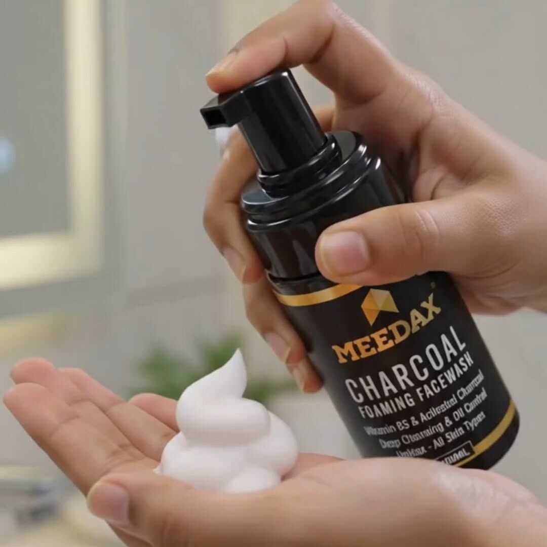Charcoal Foaming Face Wash By Meedax (100 ml) video 7